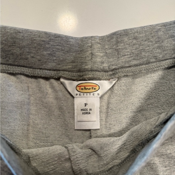 Talbots gray track suit - Picture 5 of 5